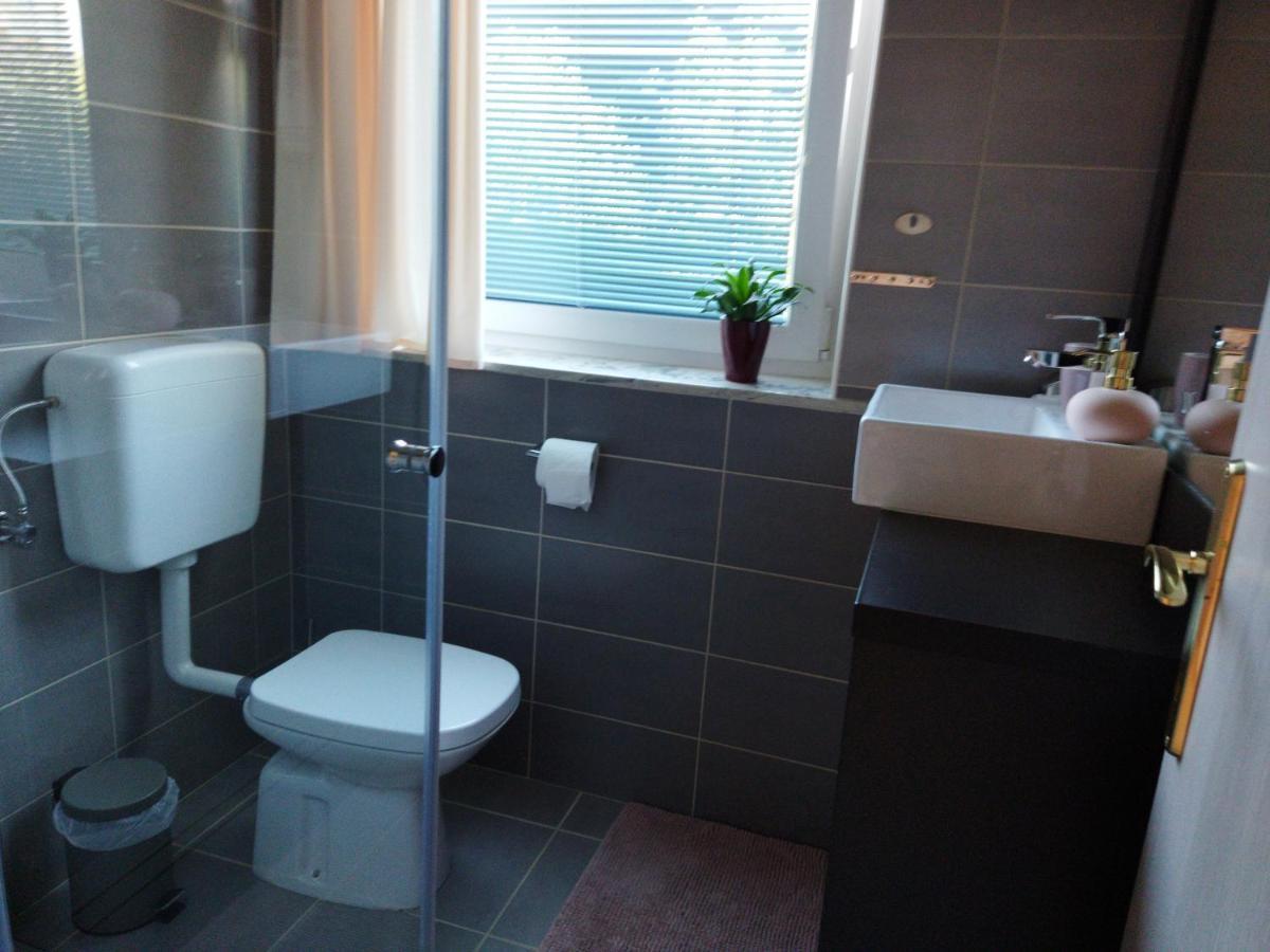 Apartma Jerman - Cerknica Buitenkant foto